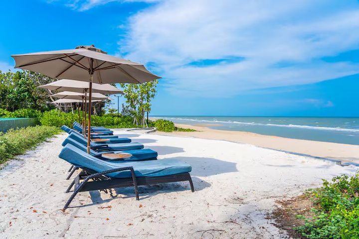 Beach Resort Tips for Coastal Travel Awareness