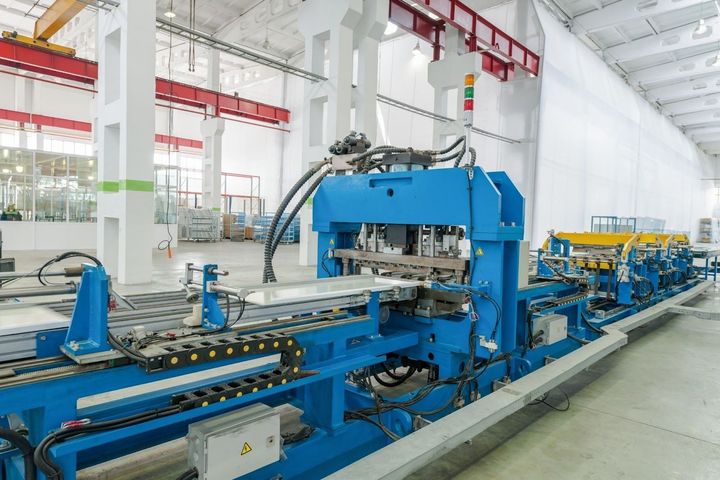Metal Fabrication Machines: Guide to Manufacturing Processes